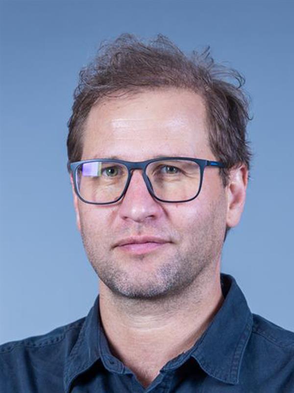 Prof  A Roux